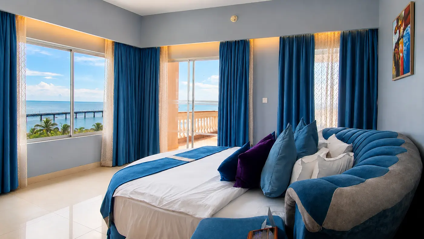 Royal Paradise Suite — image 1